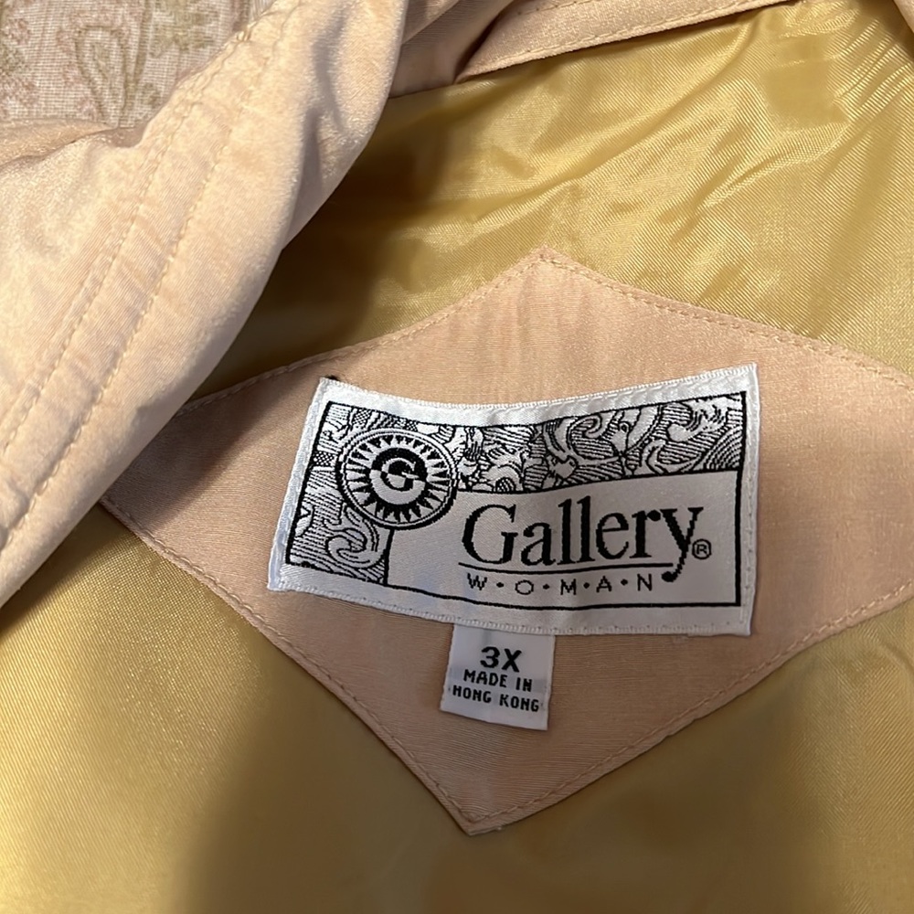 Spring Jacket - image 3